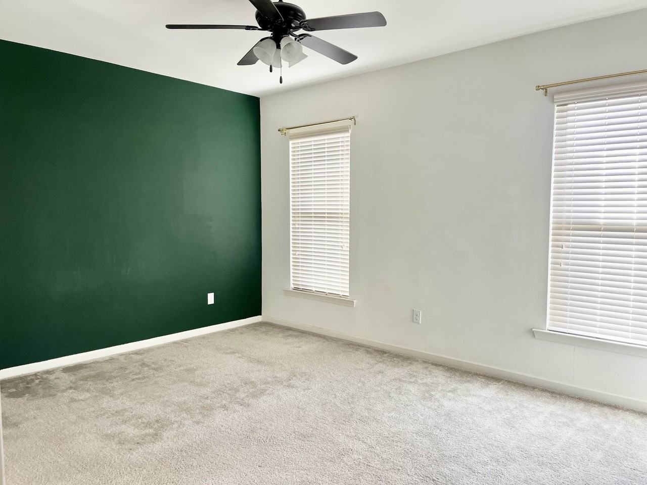 954 Deer Pass Dr #1 - Photo 5 of 19