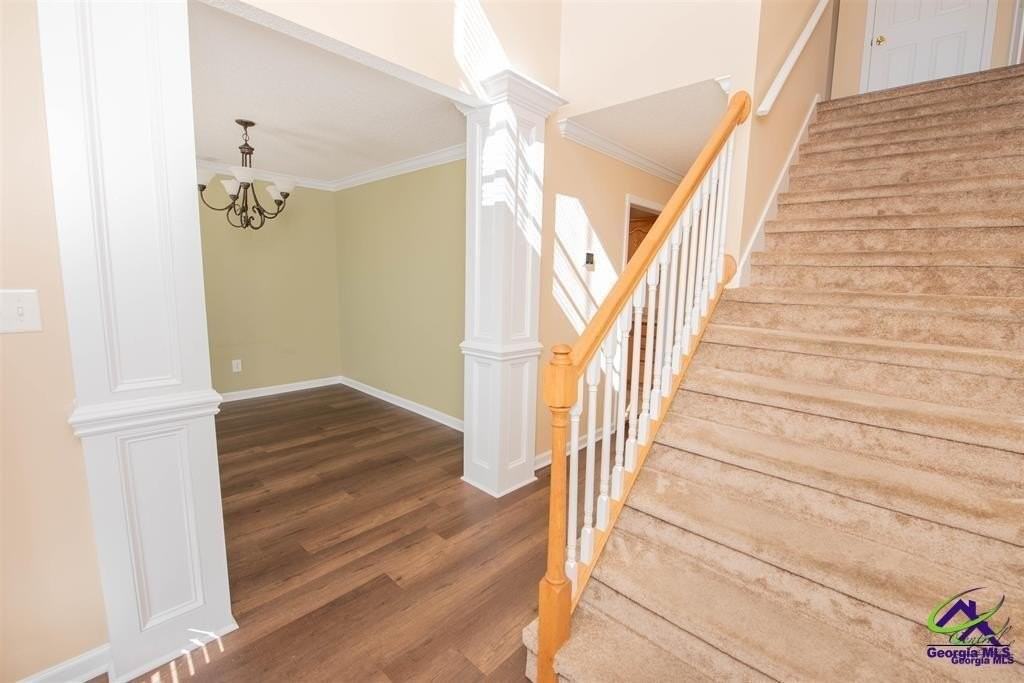 122 Emberly Ln - Photo 3 of 24