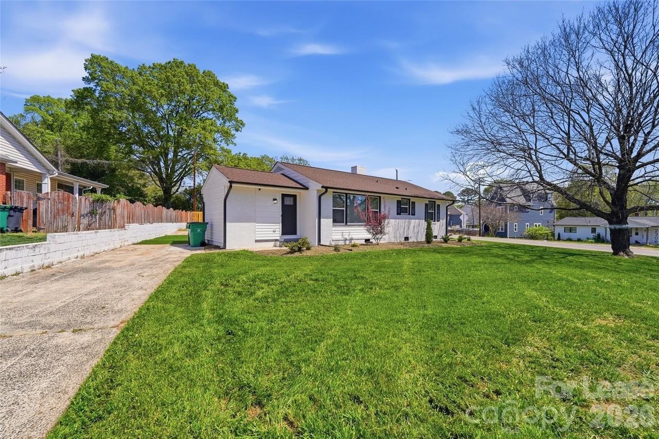2301 Shamrock Dr - Photo 5 of 29