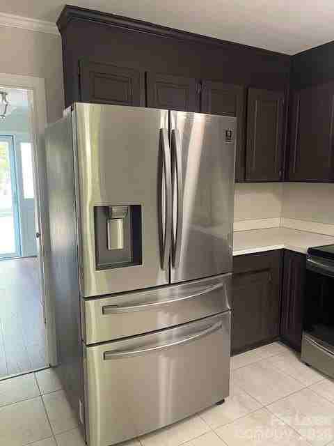 19506 Heartland St - Photo 2 of 6