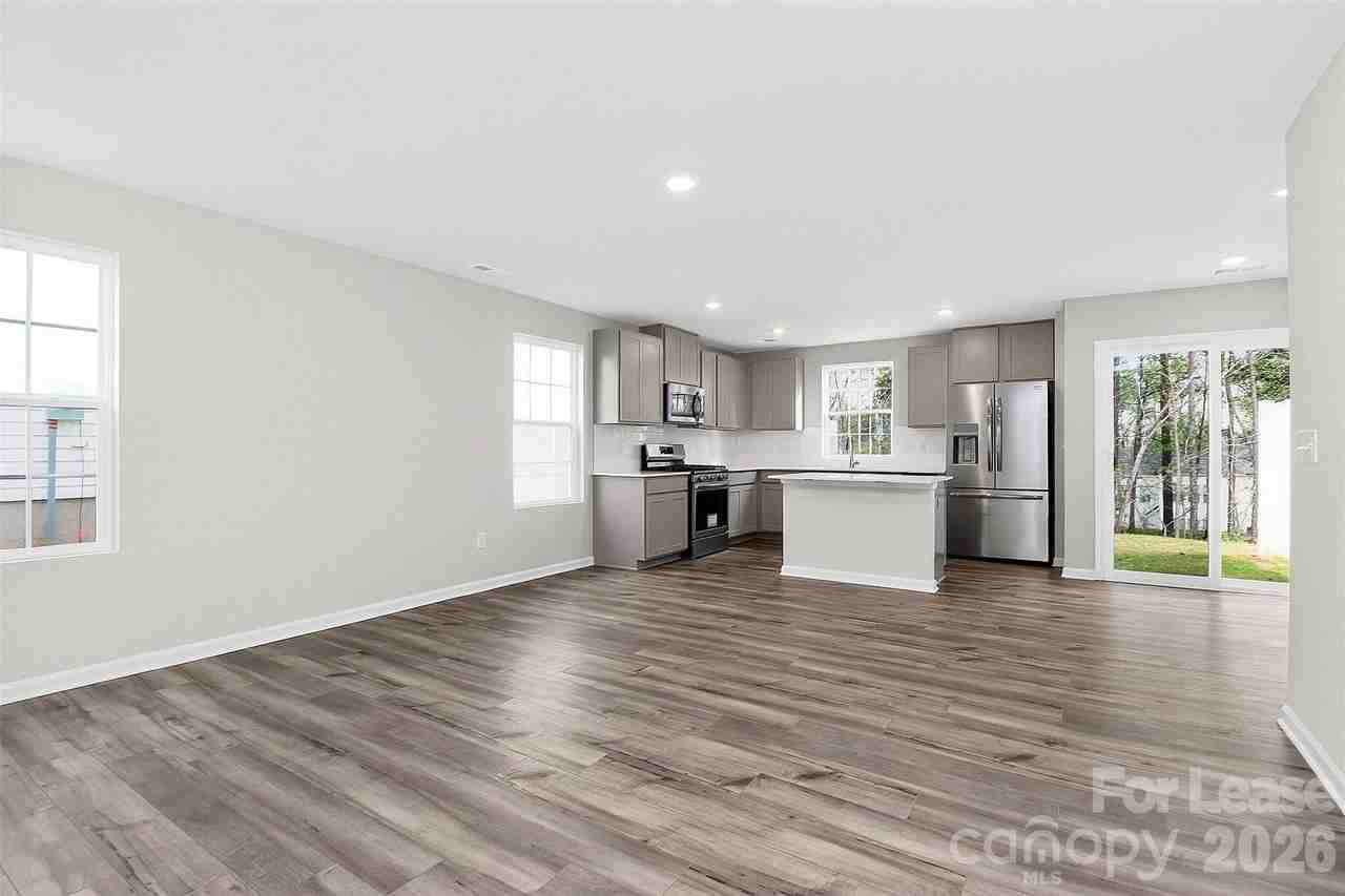 10032 Greystar Road - Photo 3 of 17
