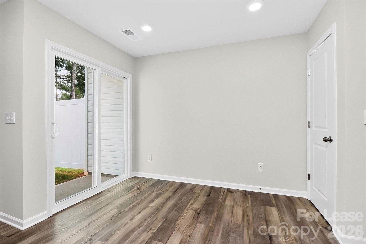 10032 Greystar Road - Photo 7 of 17