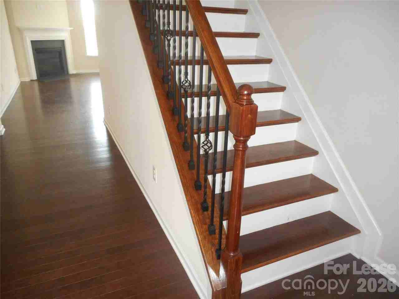 6538 Portland Rose Ln - Photo 3 of 22