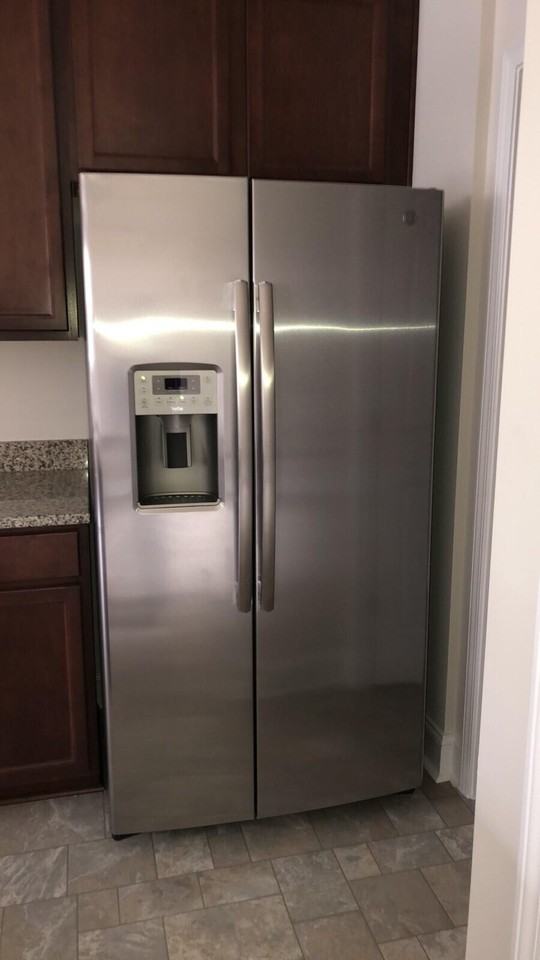 209 Alston St - Photo 7 of 24