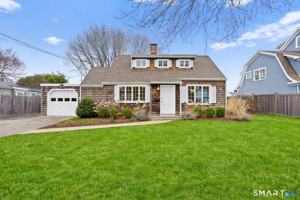 featured image of 21 Eunice Ave