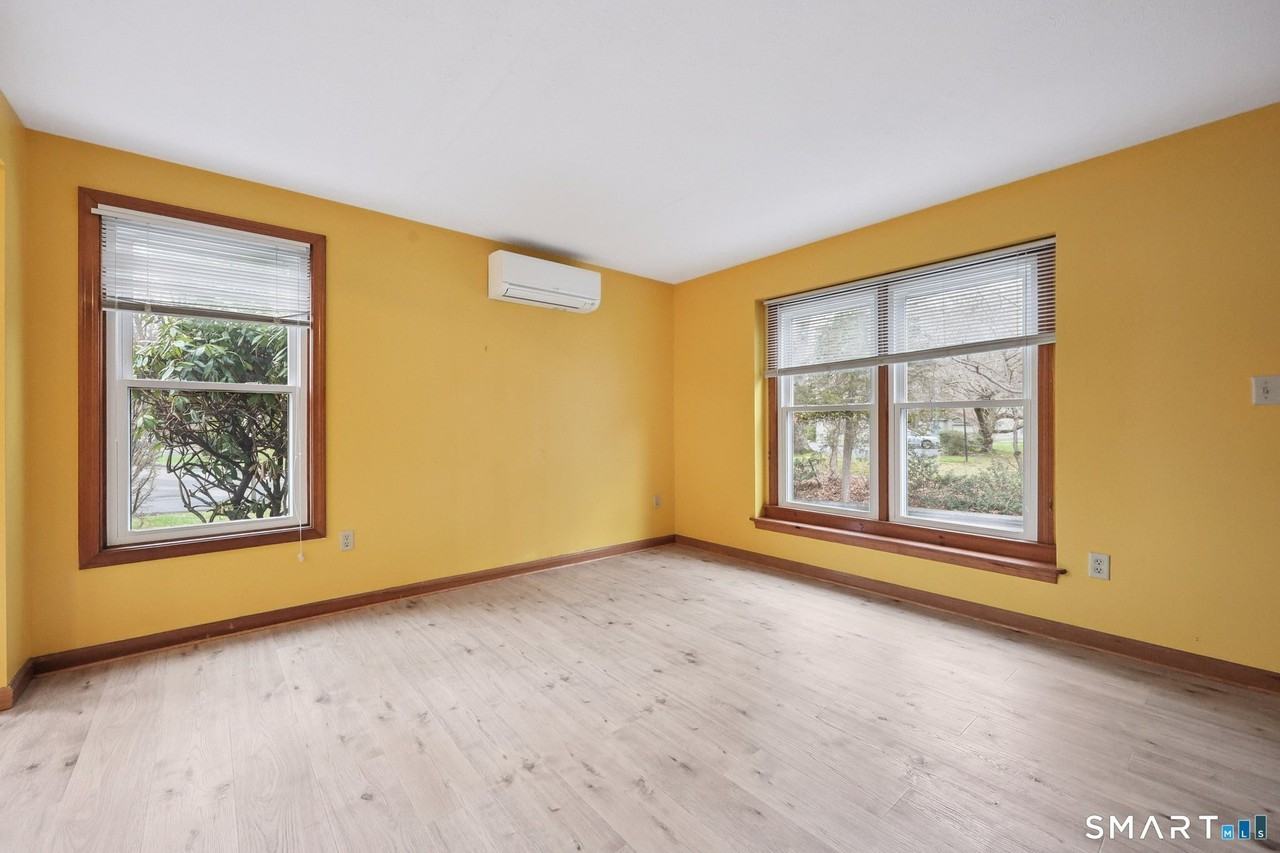 65 Old 79 Unit 15 - Photo 4 of 17