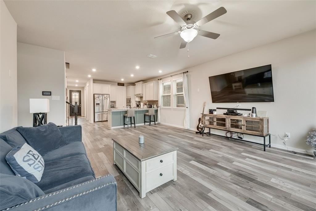 1923 Livingston Rd - Photo 6 of 21