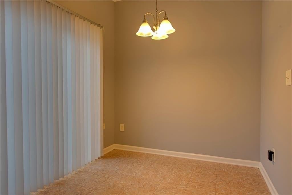 3283 Hidden Cove Cir - Photo 6 of 11