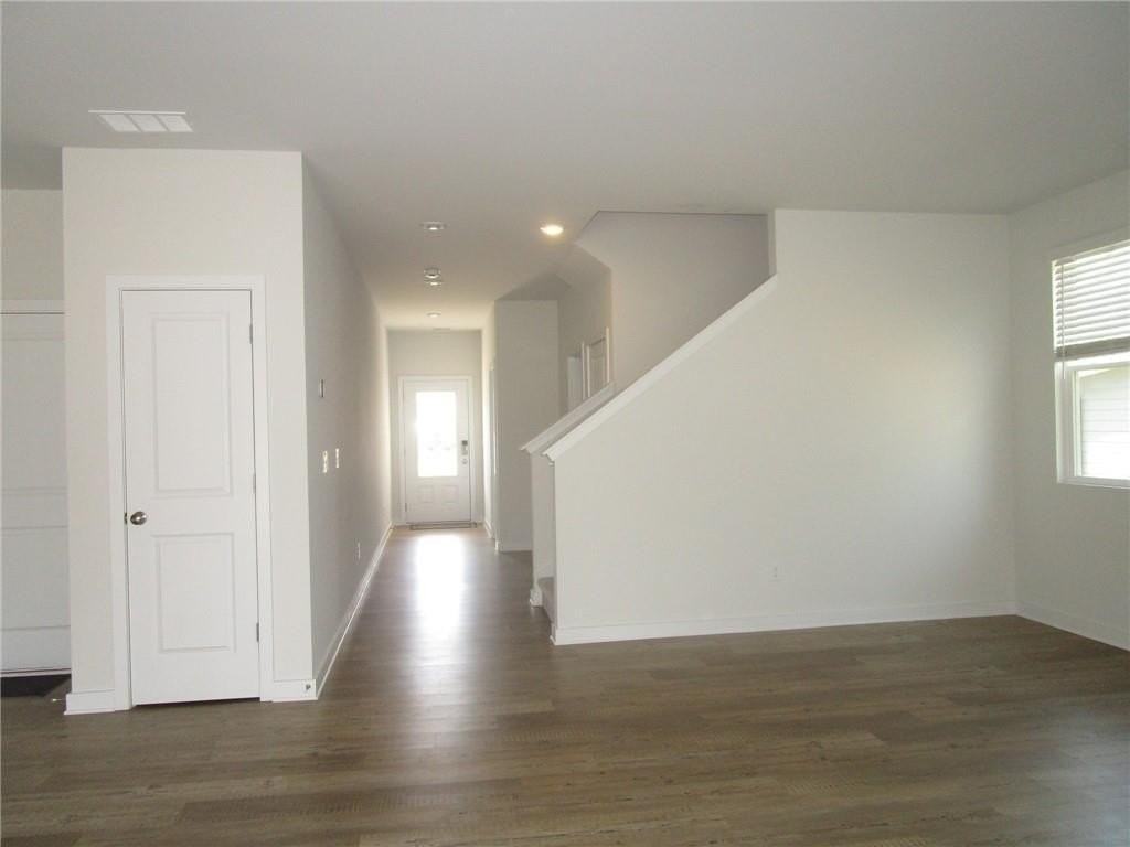 5234 Mulberry Creek Way - Photo 2 of 30