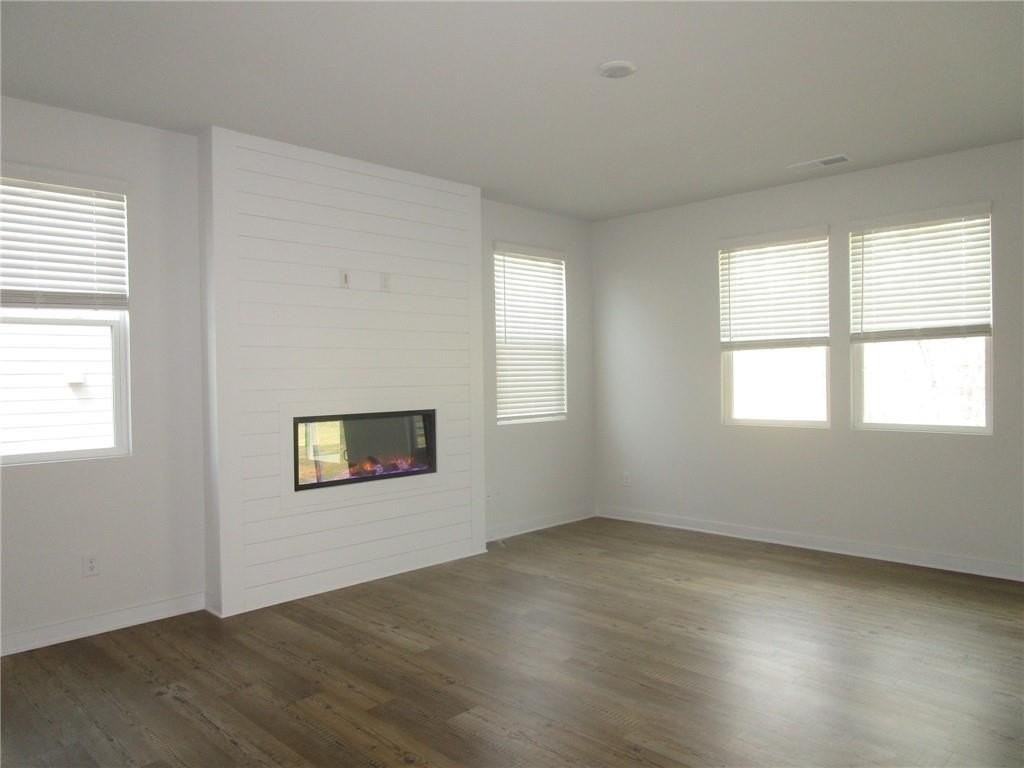 5234 Mulberry Creek Way - Photo 5 of 30
