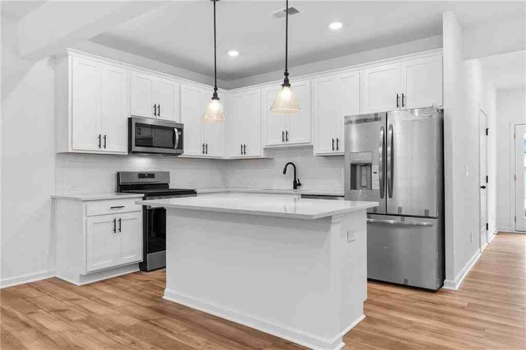 1637 Winpost Ln Nw - Photo 7 of 33