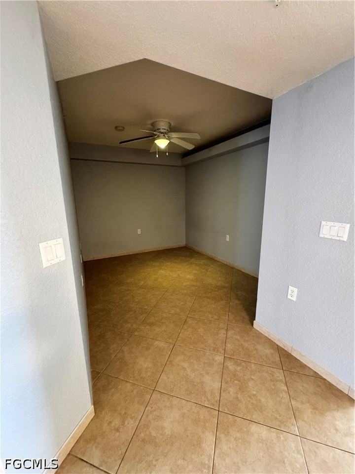26700 Rosewood Pointe Dr Unit 103 - Photo 5 of 11
