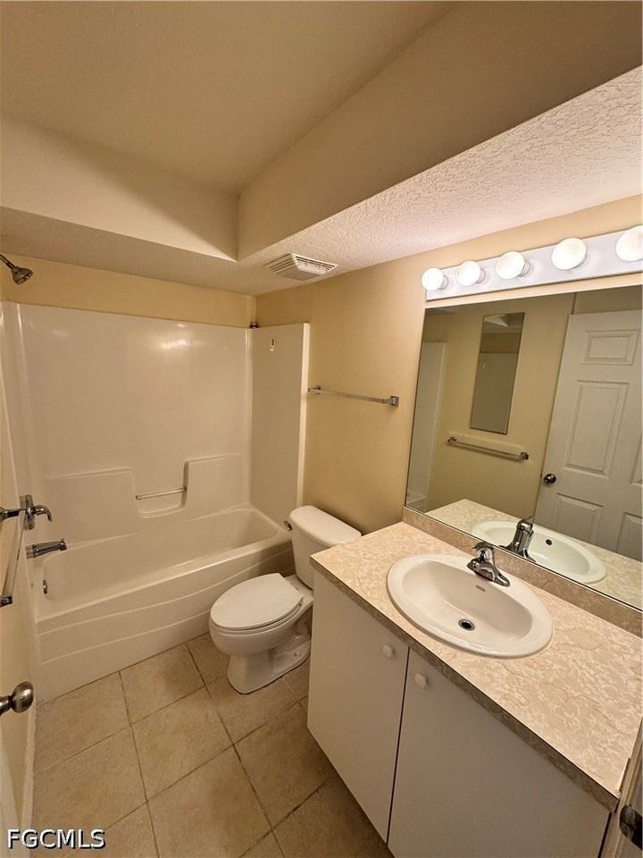 26700 Rosewood Pointe Dr Unit 103 - Photo 7 of 11