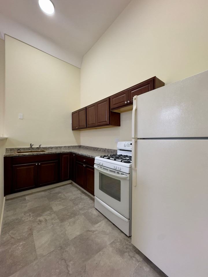 Apartment Units in Charles North, MD! - Photo 5 of 15
