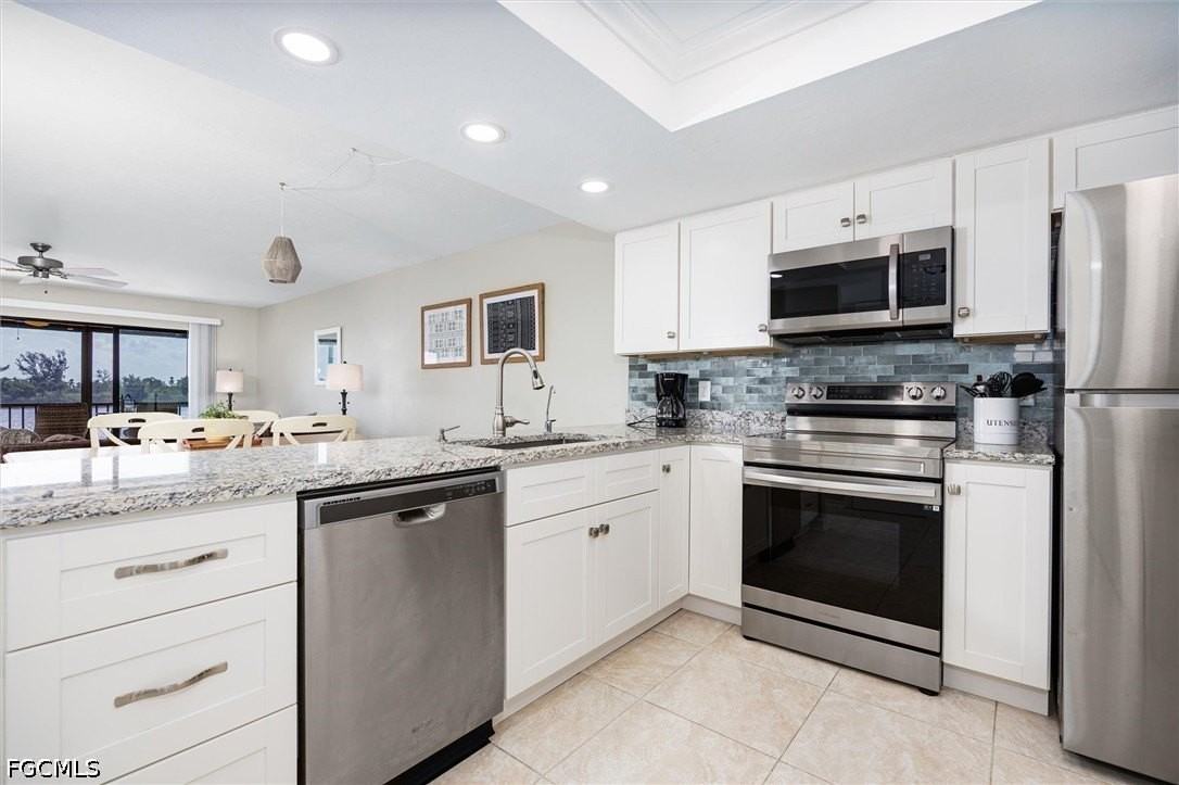 16200 Bay Pointe Blvd Unit 206 - Photo 5 of 32