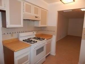 330 Wagon Train Dr Se - Photo 4 of 11