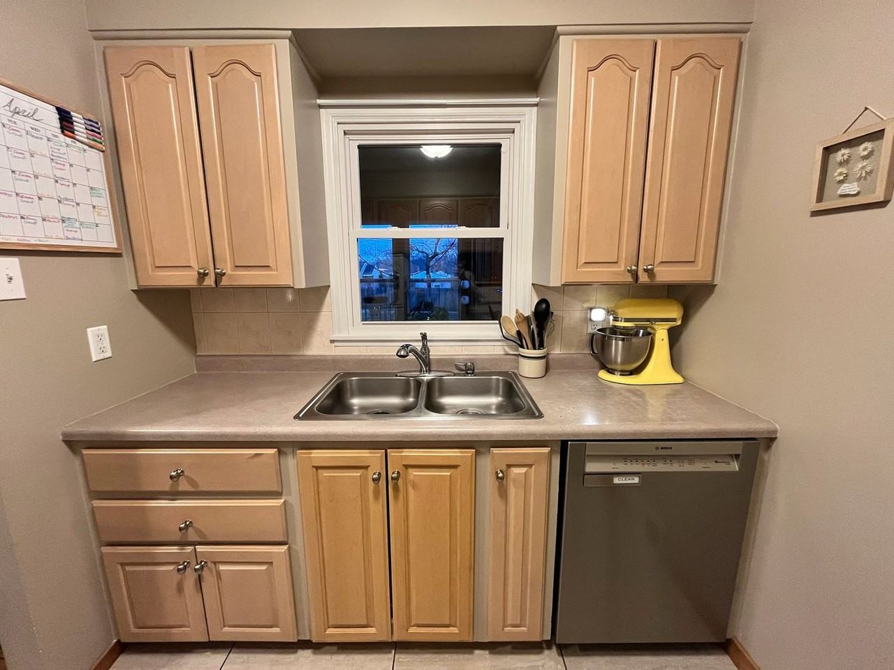 1430 Staub Ct Ne - Photo 6 of 18