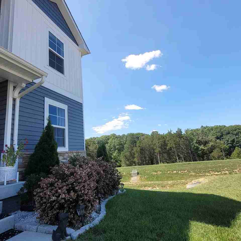 12 Belmont Pl - Photo 2 of 22