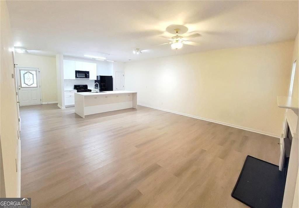 1516 Parc Main St