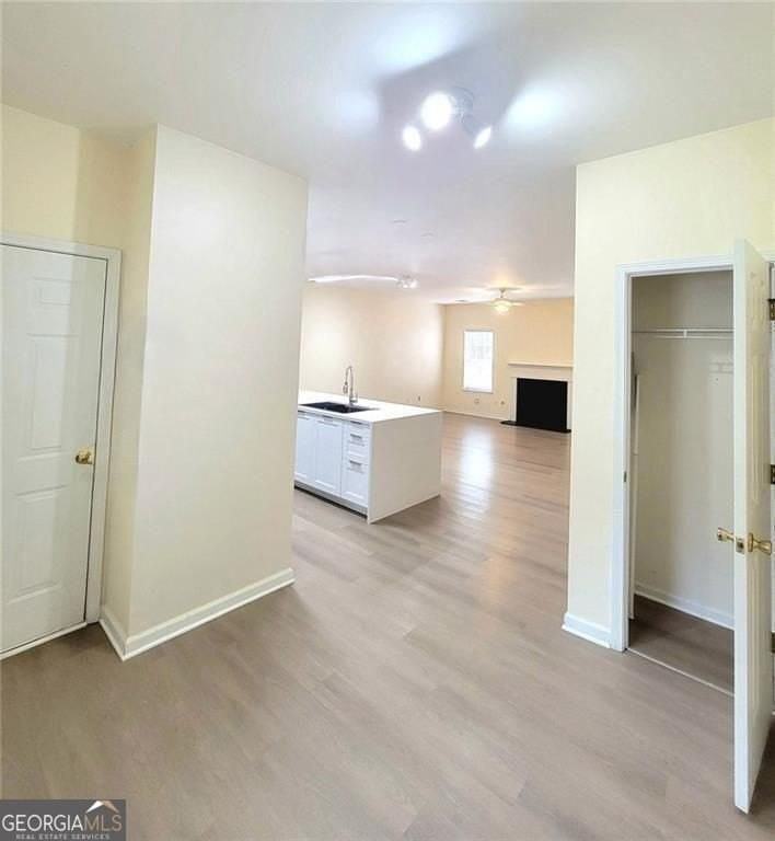 1516 Parc Main St - Photo 3 of 16