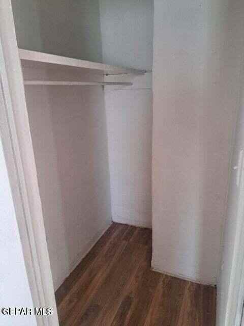 619 Ne Camp St - Photo 4 of 16