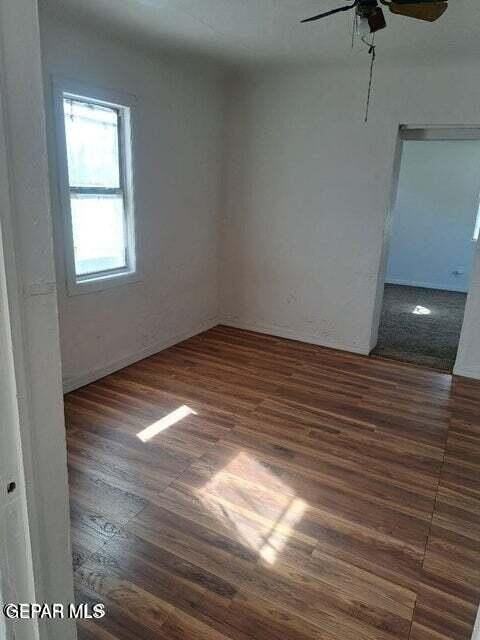 619 Ne Camp St - Photo 6 of 16