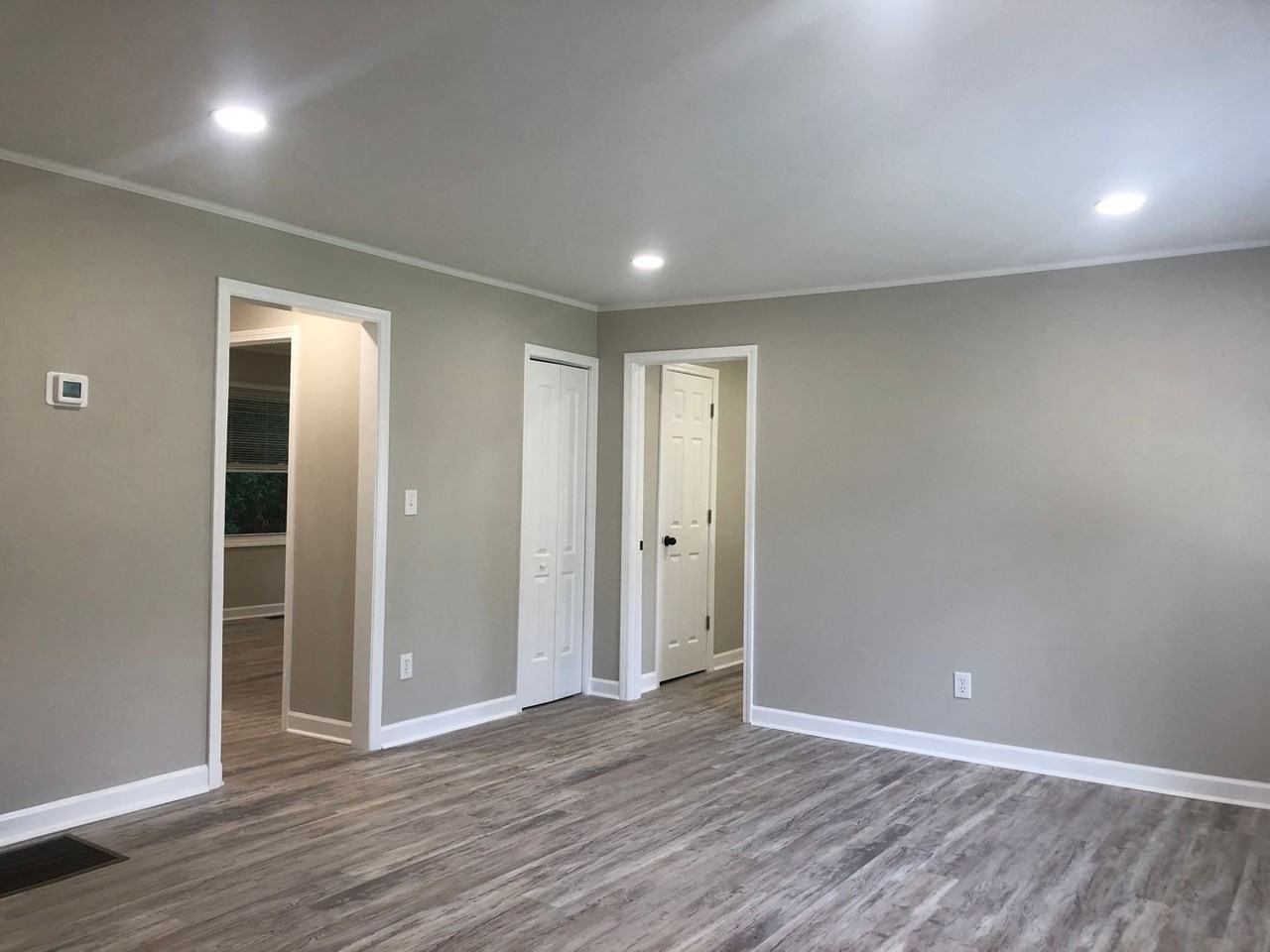 105 Lance St - Photo 3 of 16