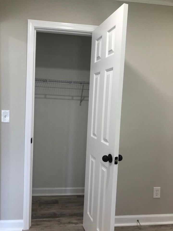 105 Lance St - Photo 6 of 16