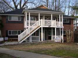 featured image of 615 N Spring St