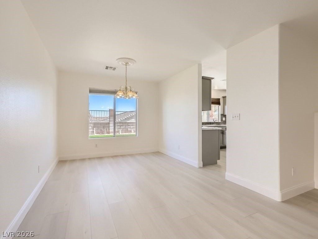 1220 Swanbrooke Dr - Photo 7 of 28