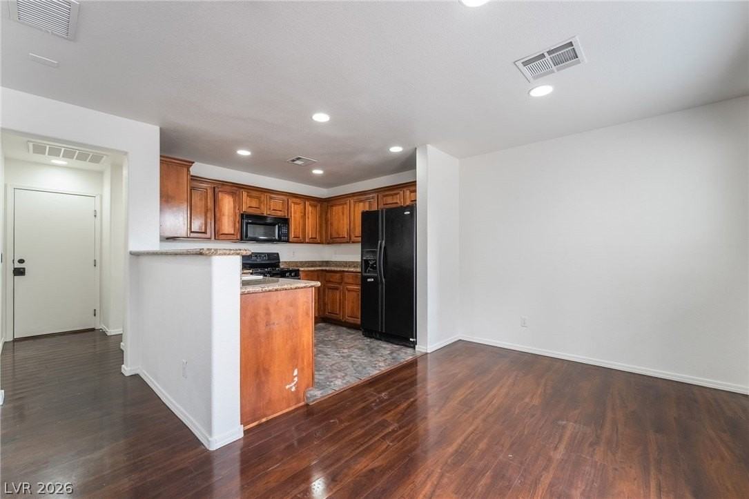 7858 Windhamridge Dr - Photo 5 of 21