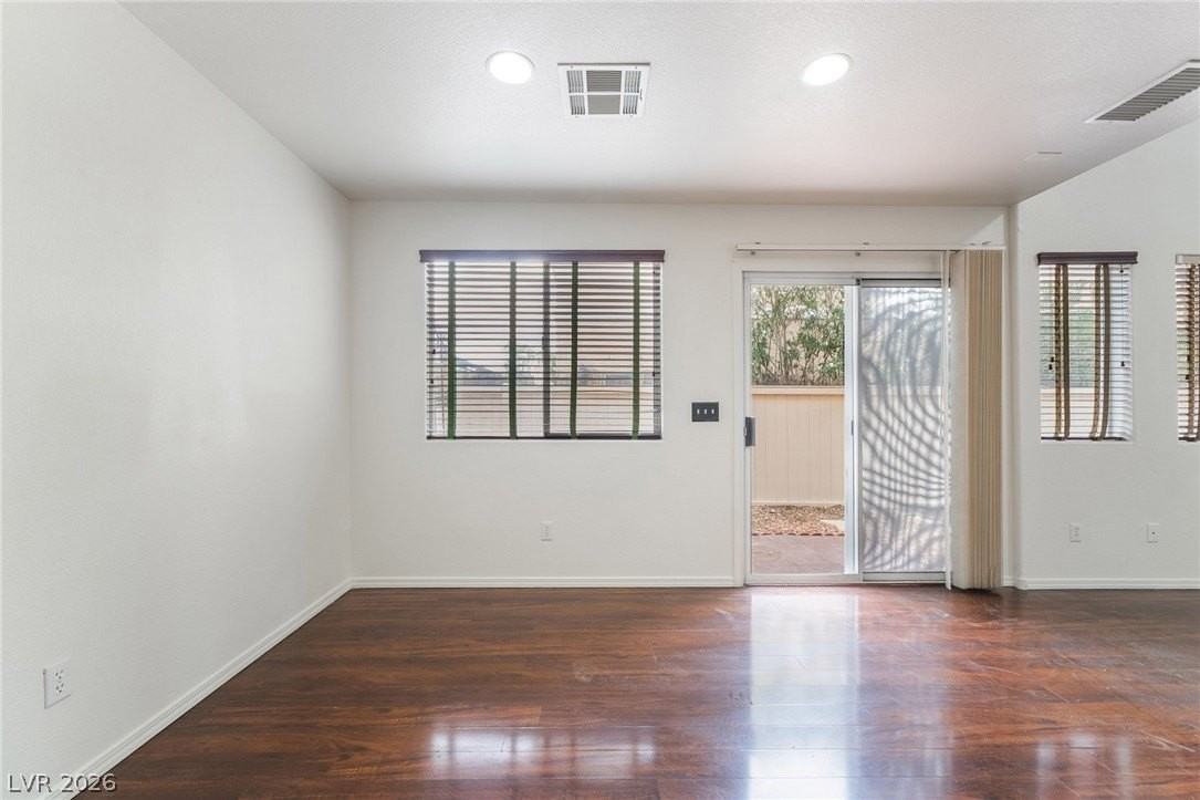 7858 Windhamridge Dr - Photo 6 of 21