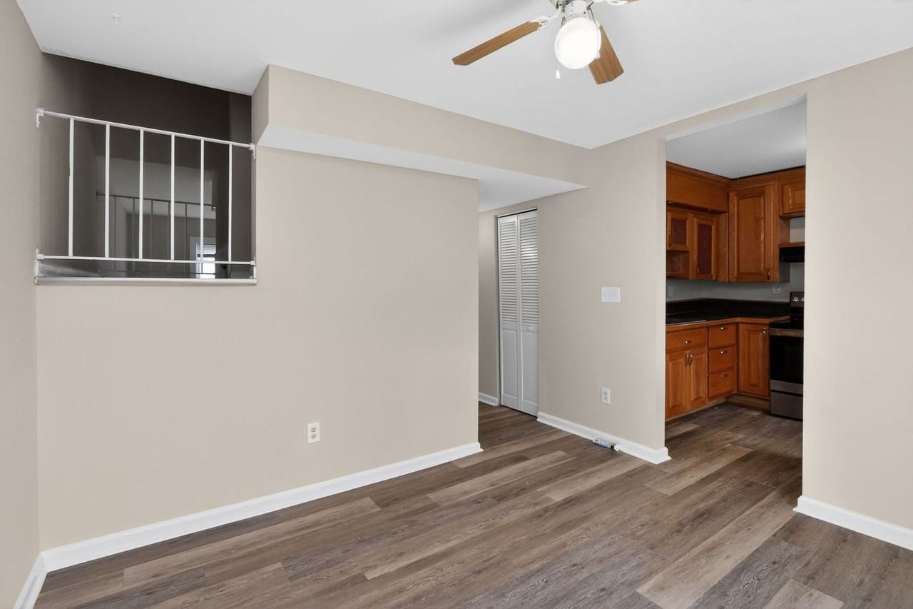 529 4th St - Photo 6 of 14