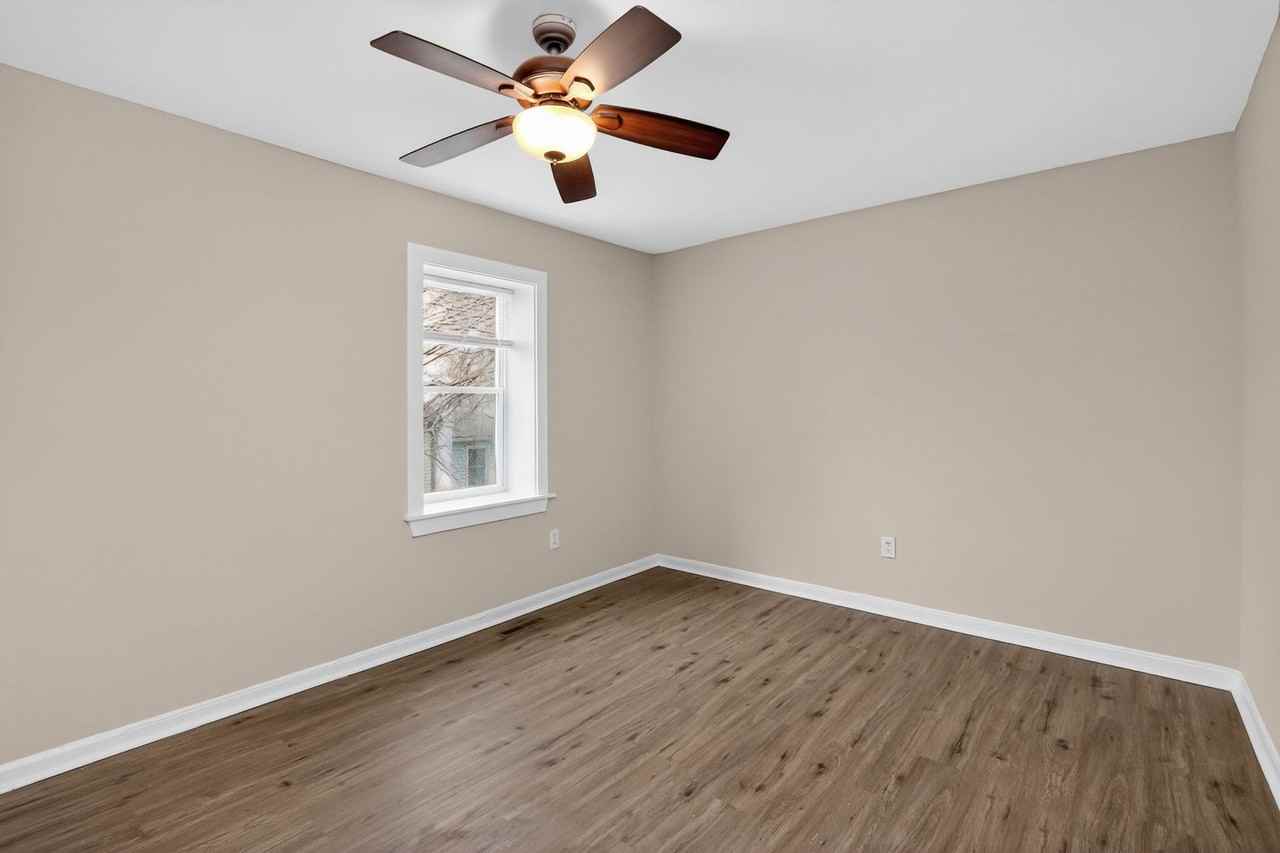 529 4th St - Photo 7 of 14