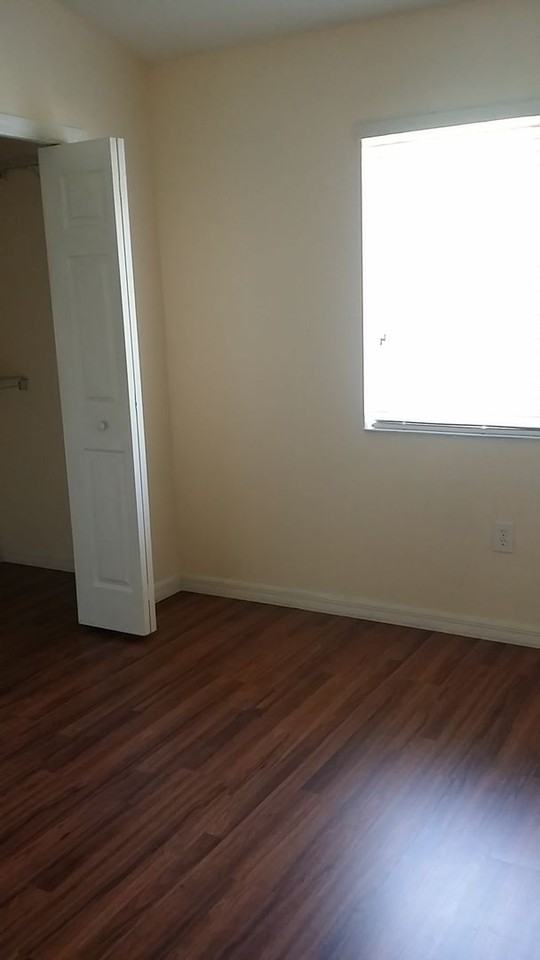 8536 Trail Wind Dr - Photo 4 of 9