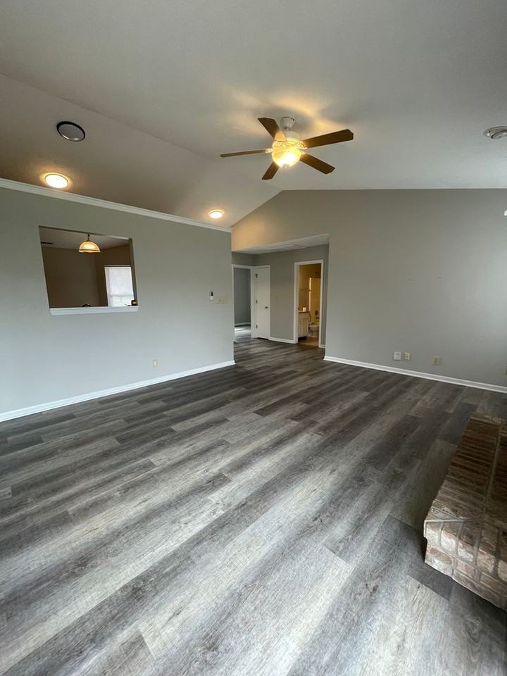 2200 Cumulus Dr - Photo 5 of 21