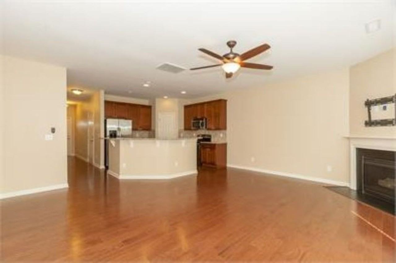 415 Stone Flower Ln - Photo 6 of 15