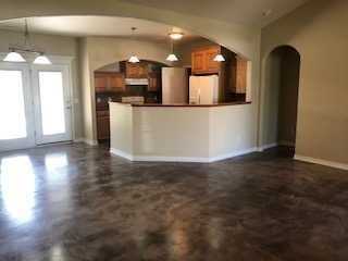 4005 S Wilson St - Photo 3 of 12