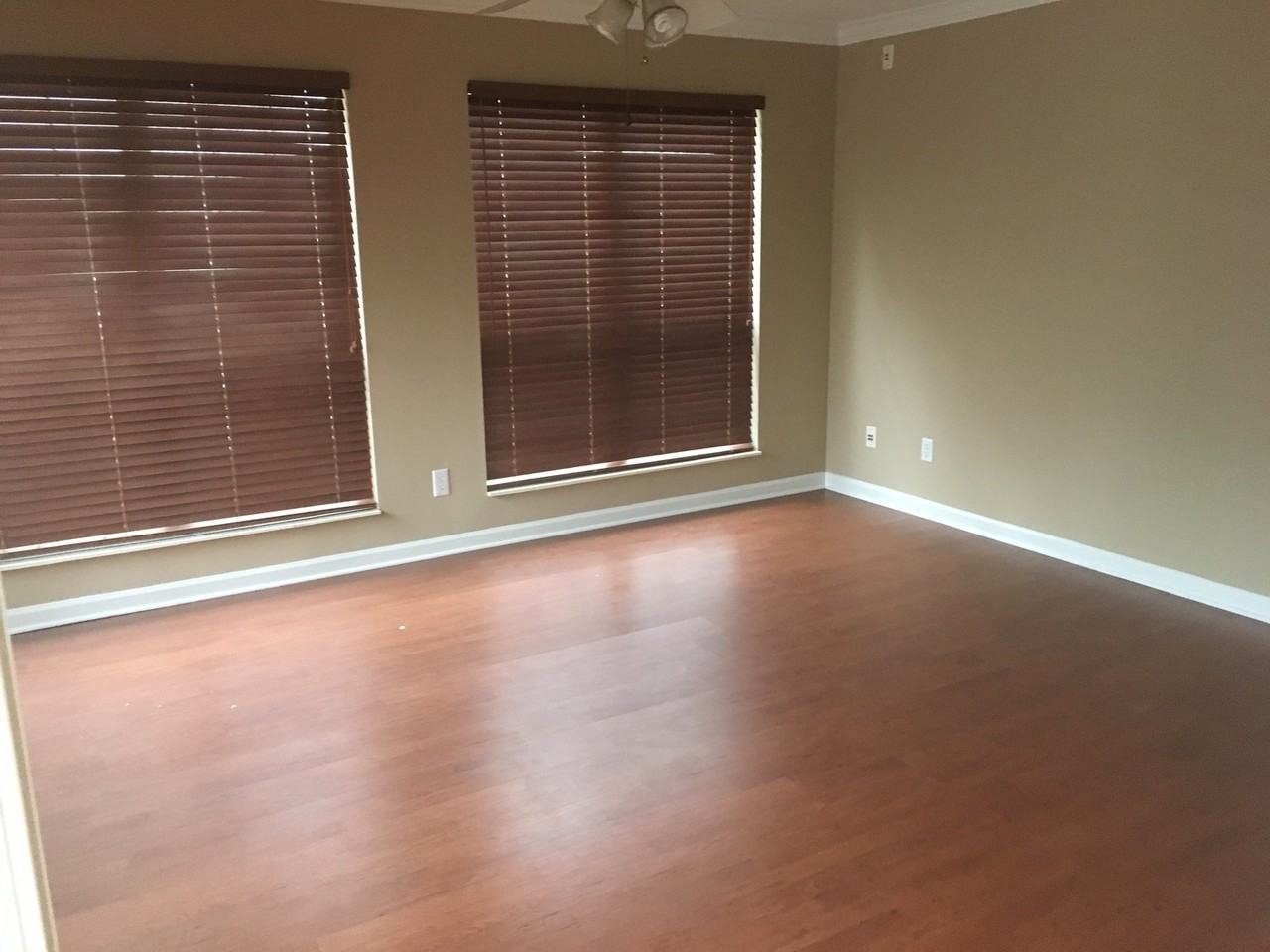 8115 Robins Nest Ln - Photo 6 of 17