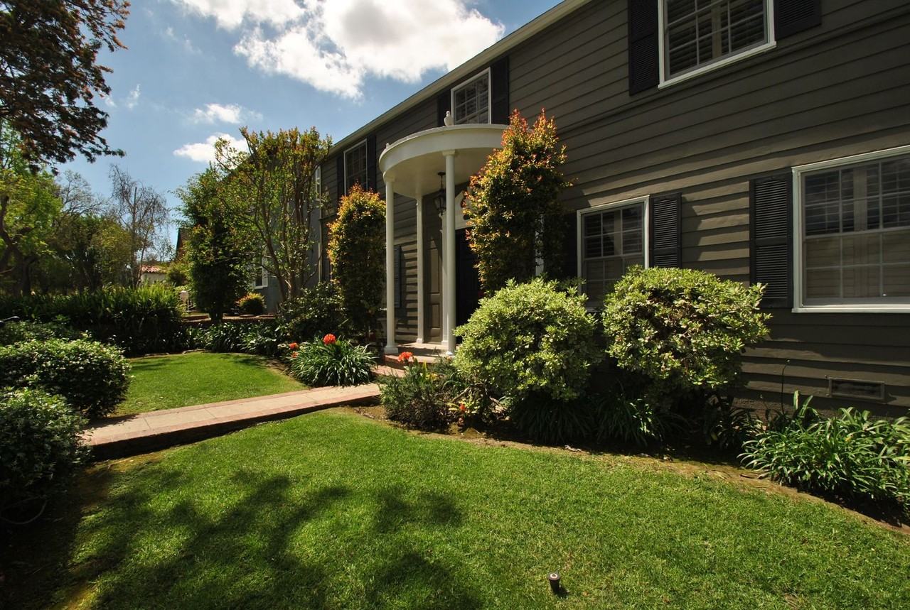 3927 Myrtle Ave - Photo 2 of 45