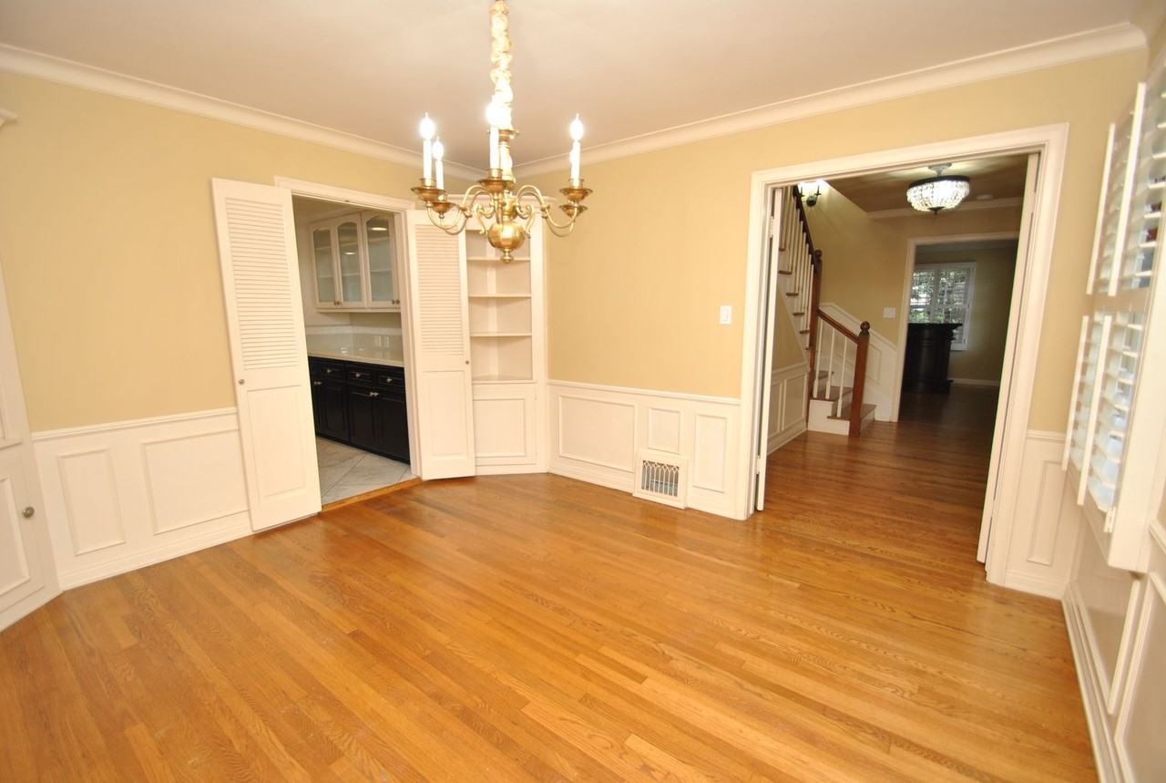 3927 Myrtle Ave - Photo 5 of 45