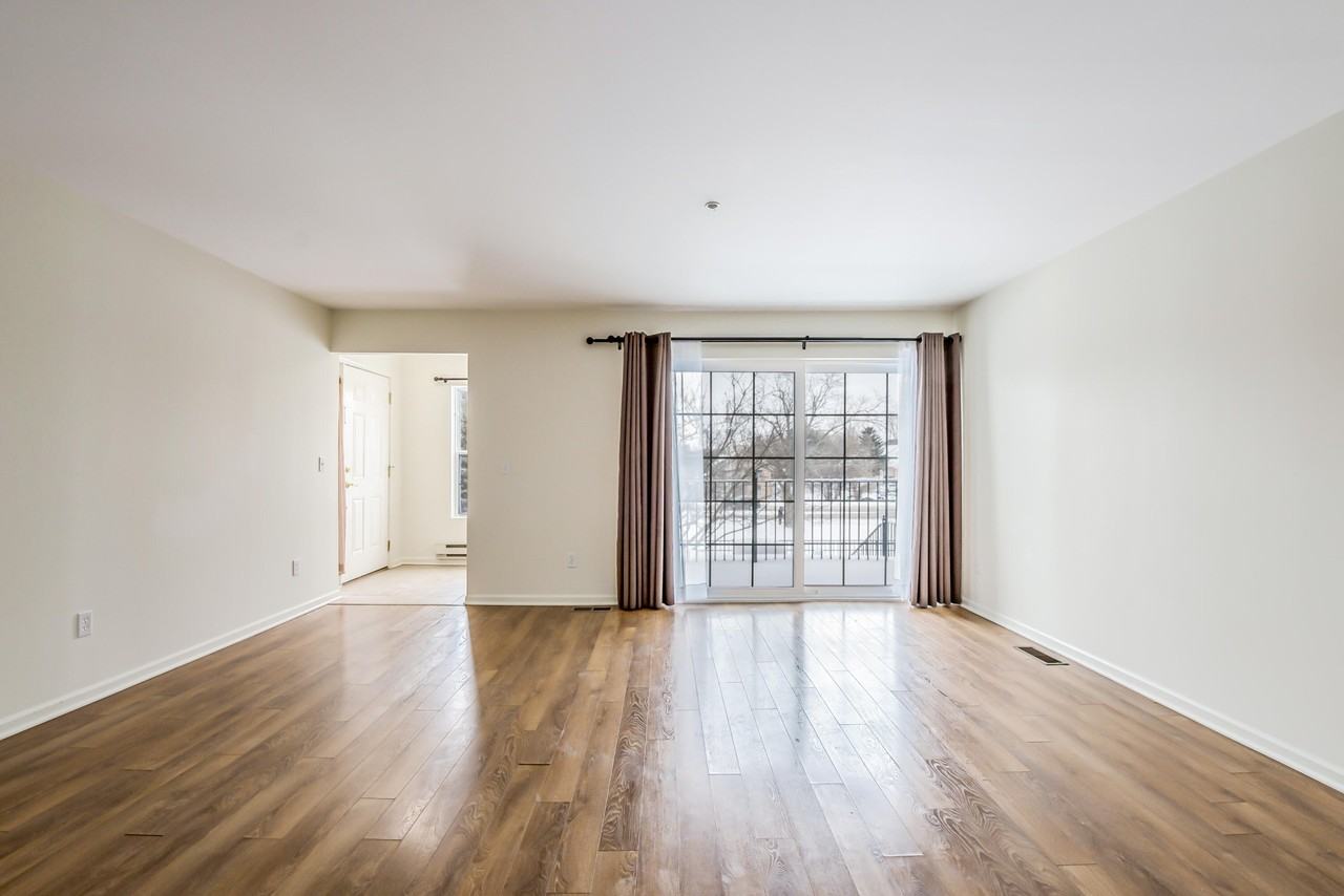 120 W Oakbrook Dr - Photo 6 of 36