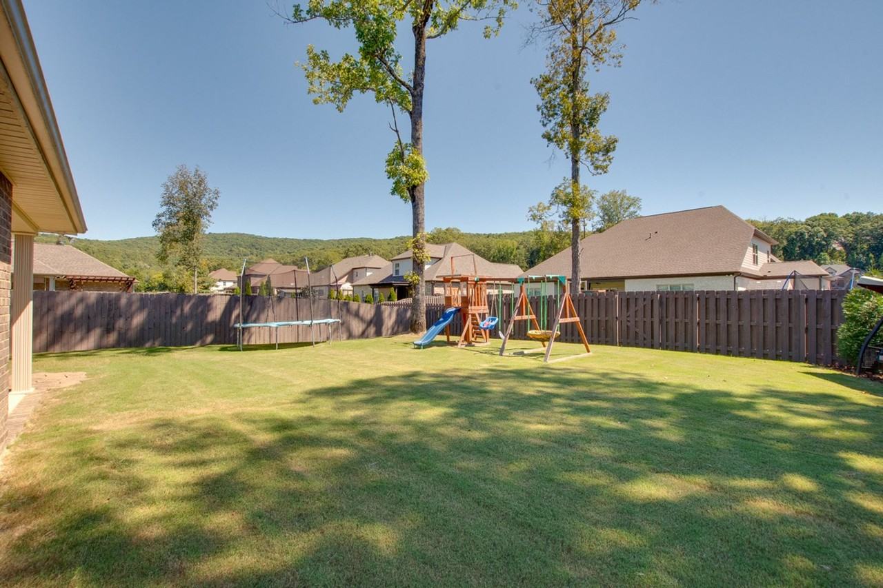 3023 Peevey Creek Ln - Photo 4 of 44