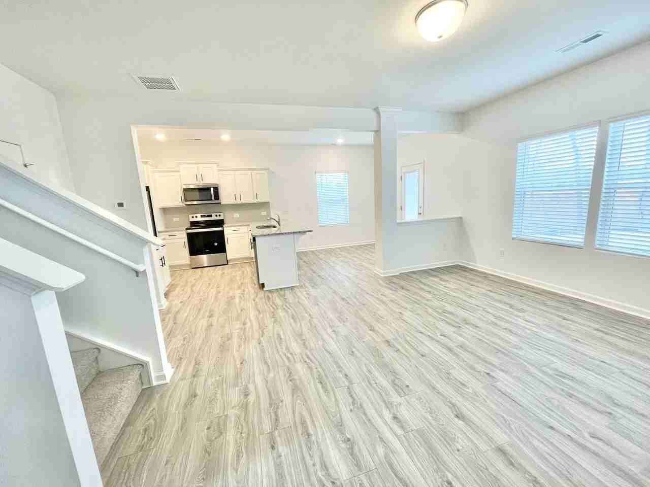 155 Lorcan Ln - Photo 2 of 16