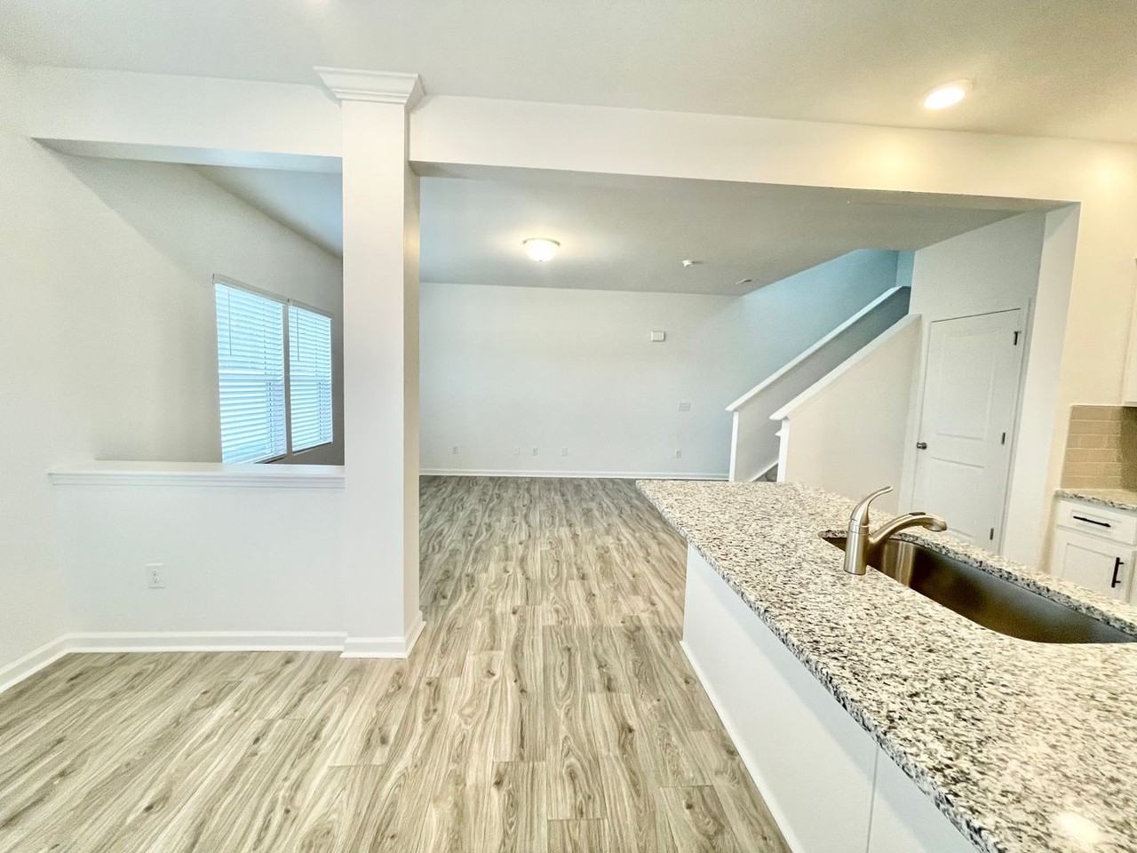 155 Lorcan Ln - Photo 5 of 16