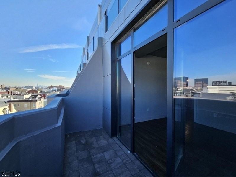 58 Elm St #601 - Photo 6 of 15