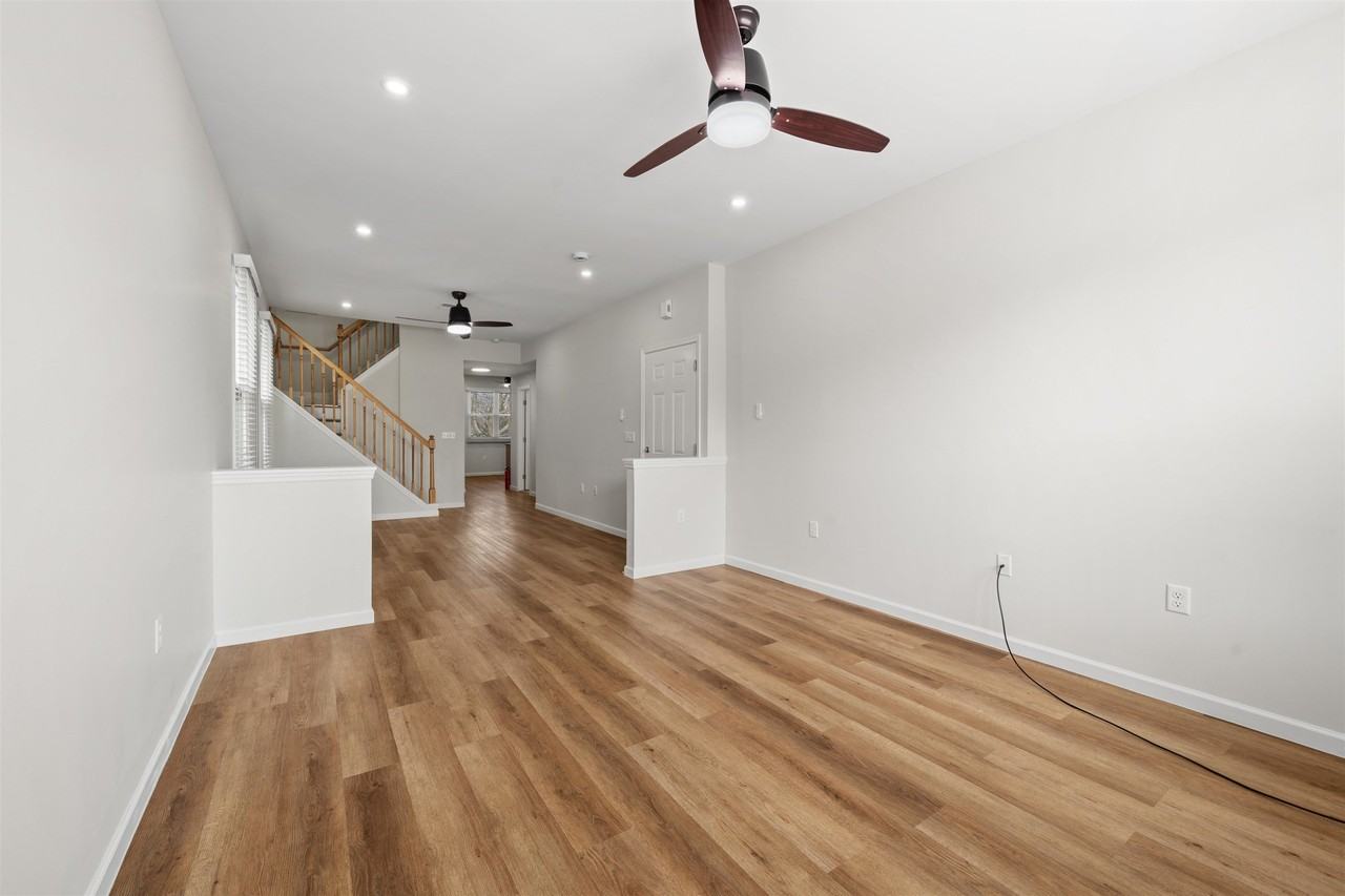 11 Obrien Ct - Photo 4 of 28