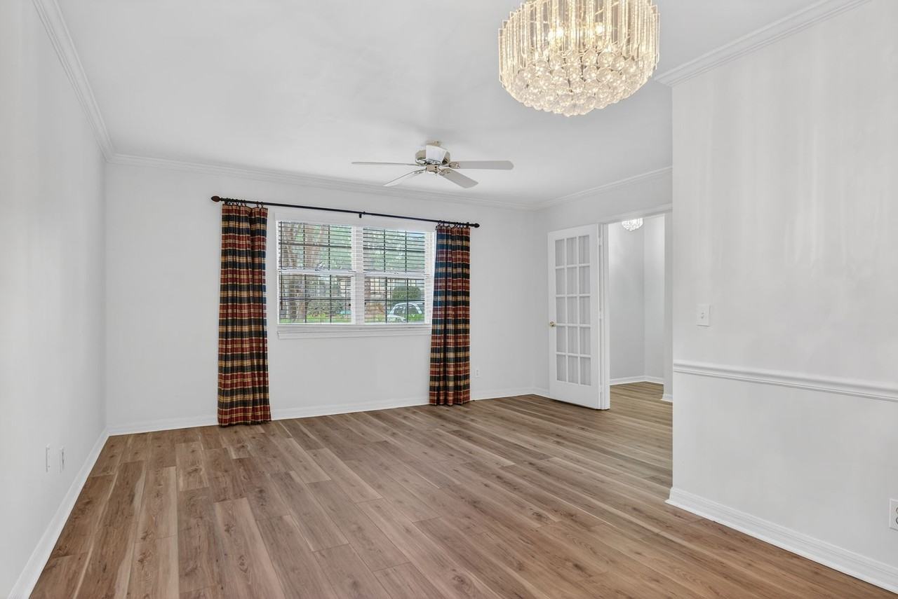 4814 Windrush Ln - Photo 4 of 30