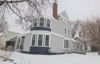 220 E 27th St, Minneapolis, MN 55408 (Duplex) - Photo 1 of 1