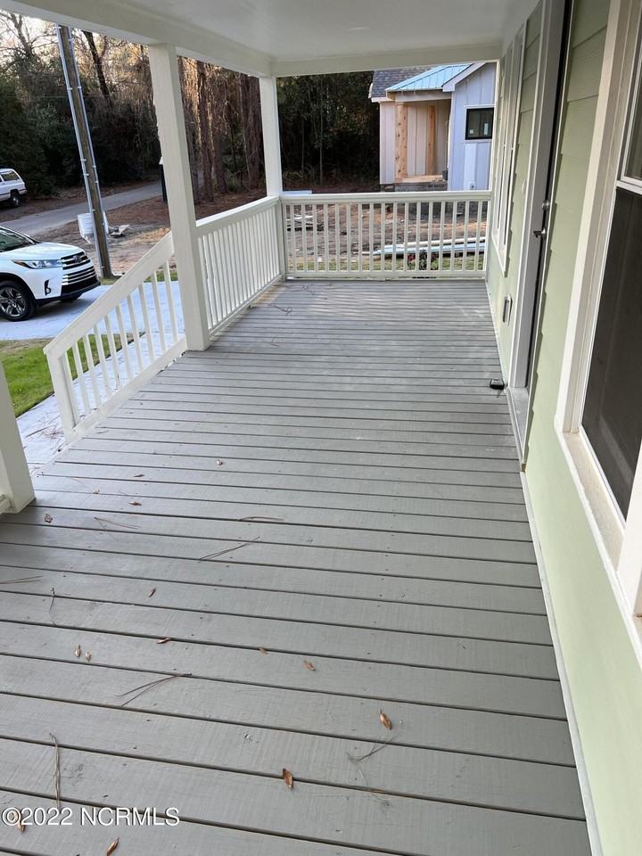 108 Elm St - Photo 4 of 21